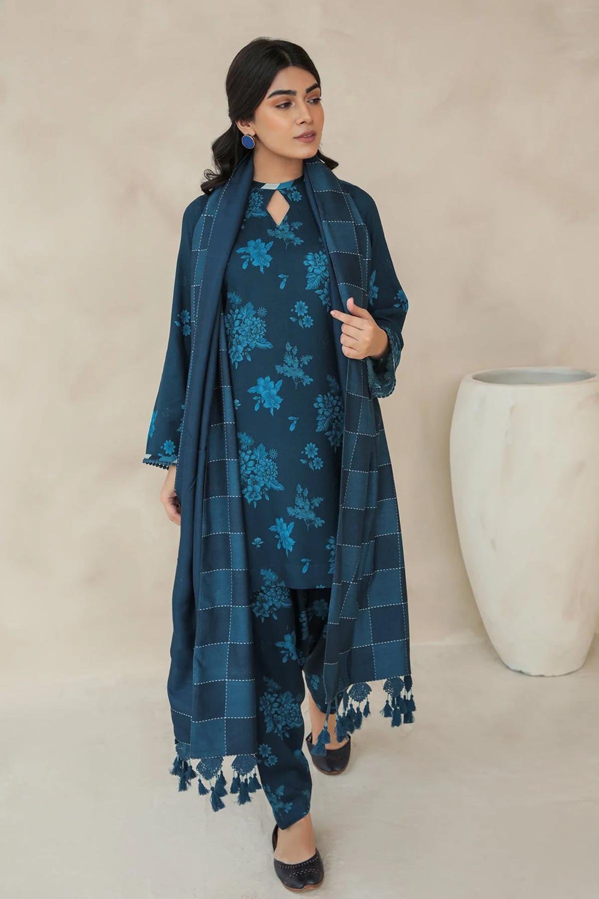 raza textiles zara shah original brand women new winter dress designs 2024 Pakistan Girls fashion