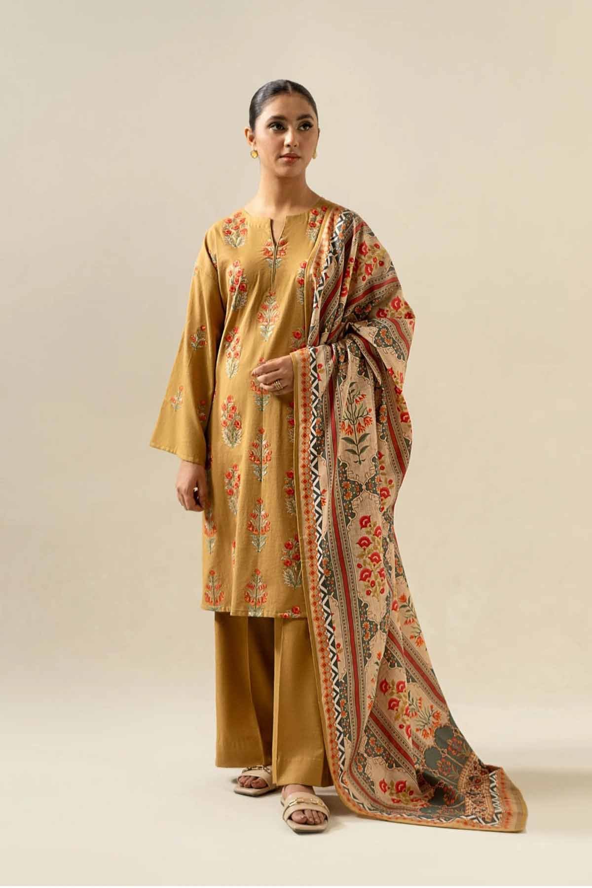 Khaadi women new dress design empires collection Pakistan clothing fashion skin suit