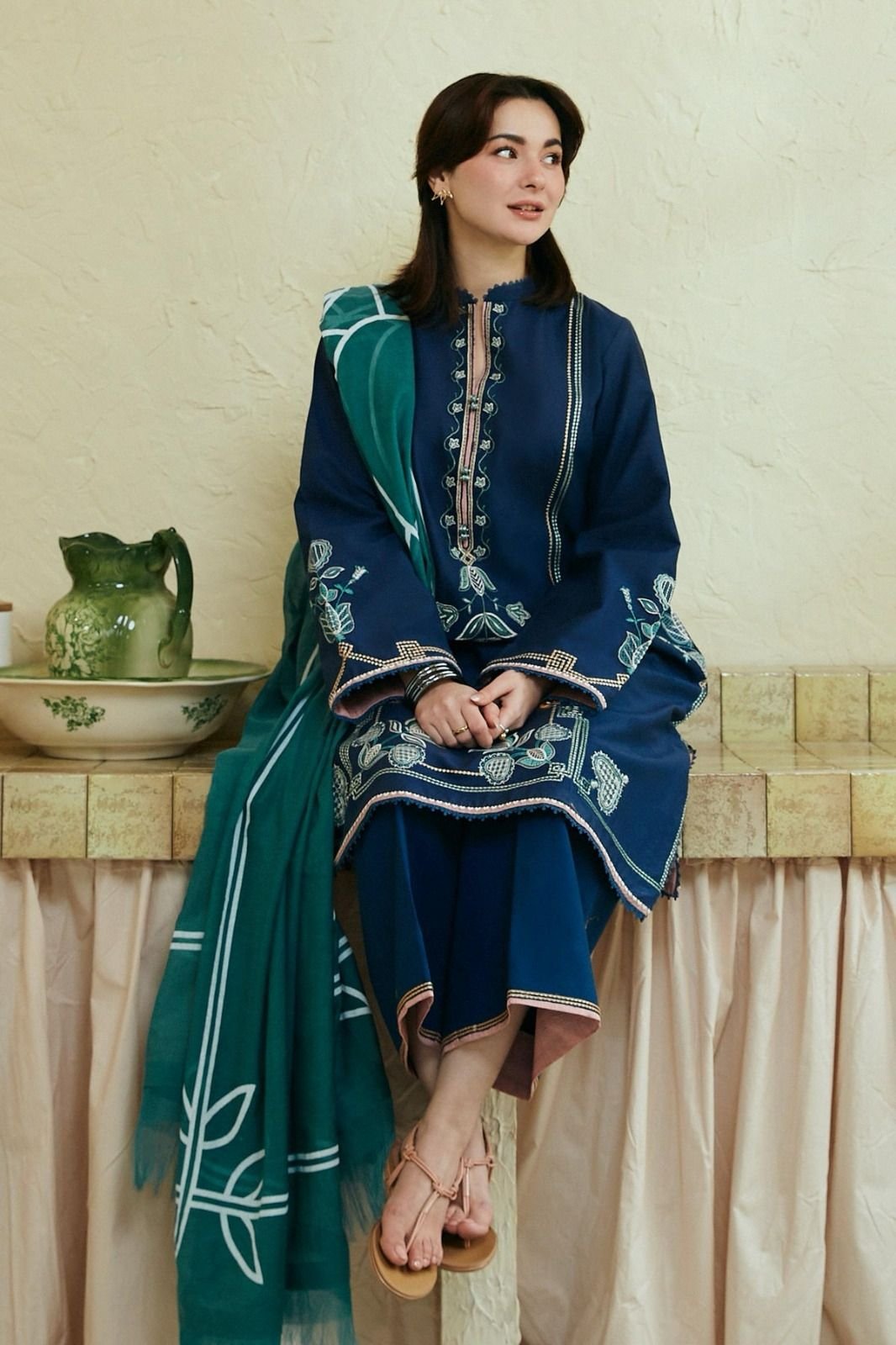 Zara Shah Eid suit women new dress deisgn original brand empires collection Pakistan fashion clothing Hania Amir