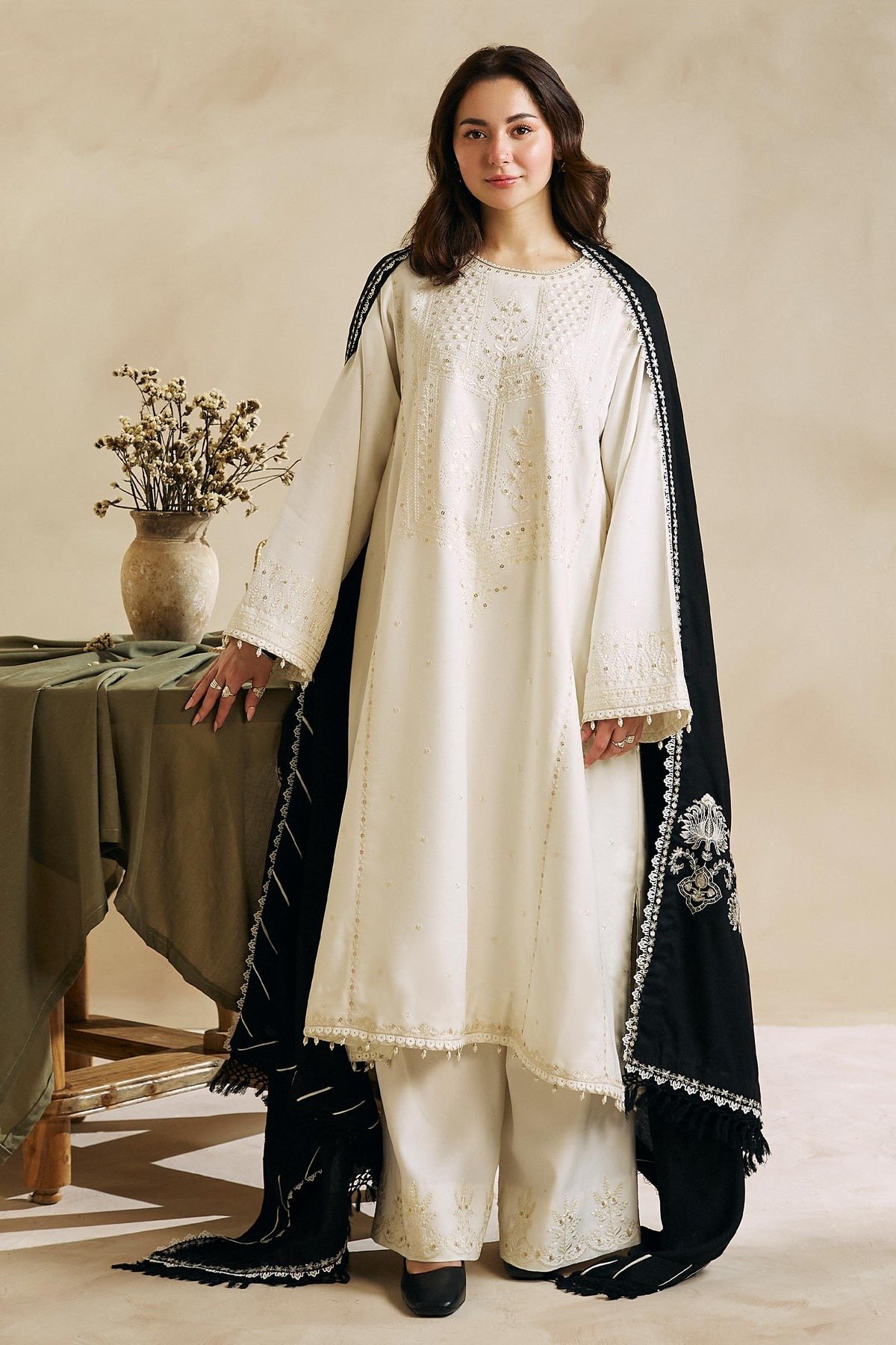 Sana Safinaz original brand dress women new dress empires collection Pakistan girls fashion 2024 winters suit